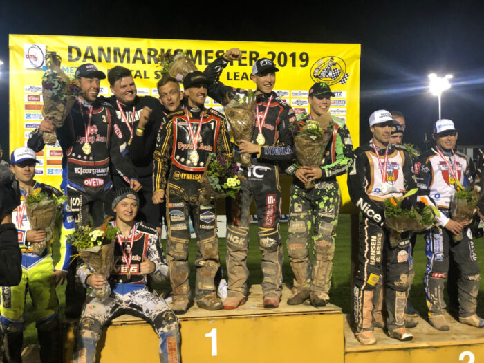 danmarksmestre-2019-1200×900-700×525